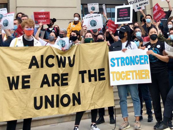 Art Institute of Chicago Workers Ratify Union Contract