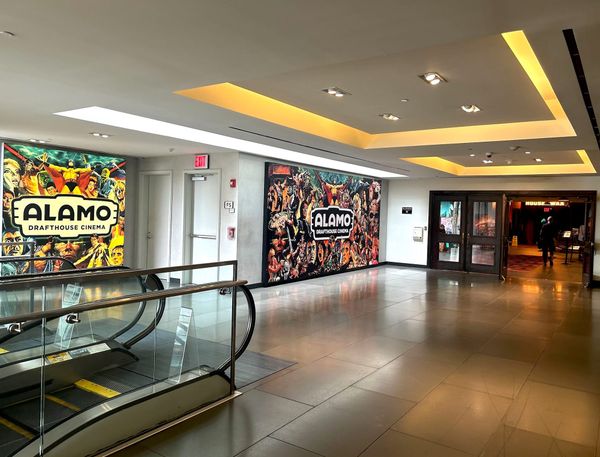 Citing Mold and Short Staffing, Alamo Cinema Workers Push to Unionize