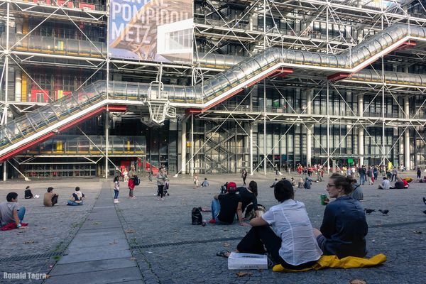 Striking Staff Temporarily Shutter Centre Pompidou in Paris