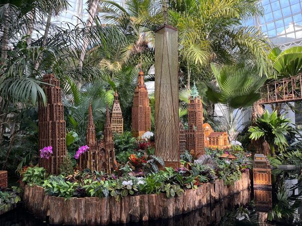 See a Tiny New York City Built From Bark and Leaves