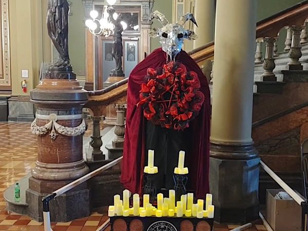 Iowa Republican Arrested After Beheading Satanic Statue