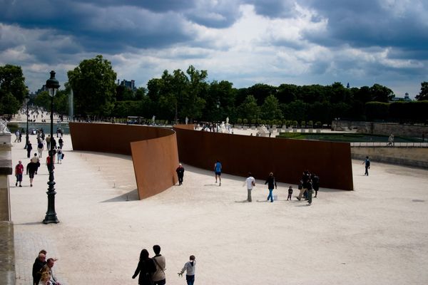 The Richard Serra Sculpture That Was Just Too Much for Paris