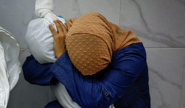 Heart-Wrenching Gaza Image Wins World Press Photo of the Year