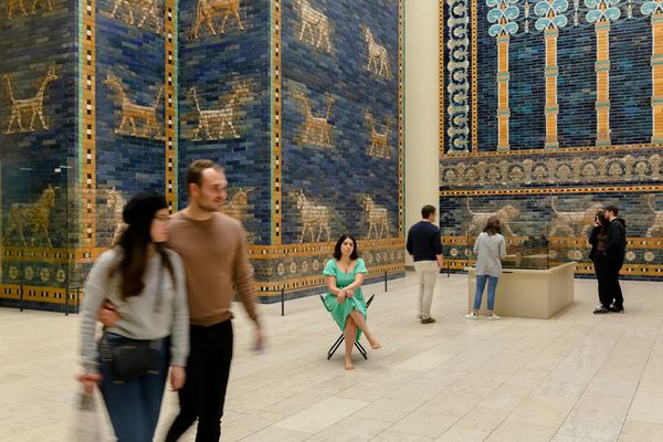 Iranian-German Photographer Asked to Apologize for Saying “Free Palestine”