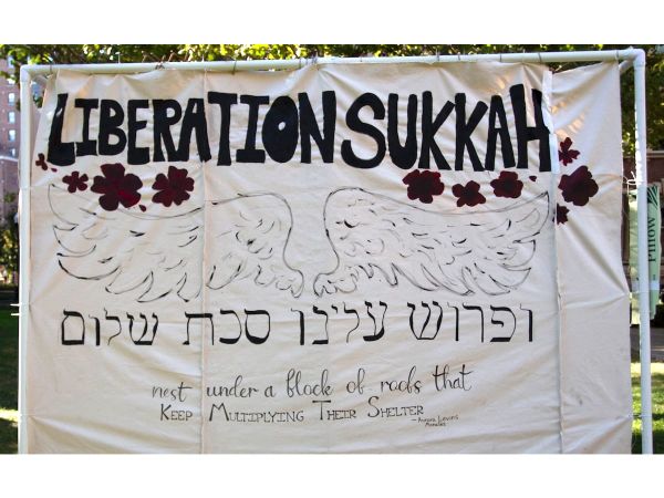 Students Build Art-Filled “Liberation Sukkah” on Columbia Campus