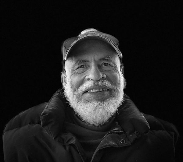 Artist Alonzo Davis, Champion of Black American Art, Dies at 82