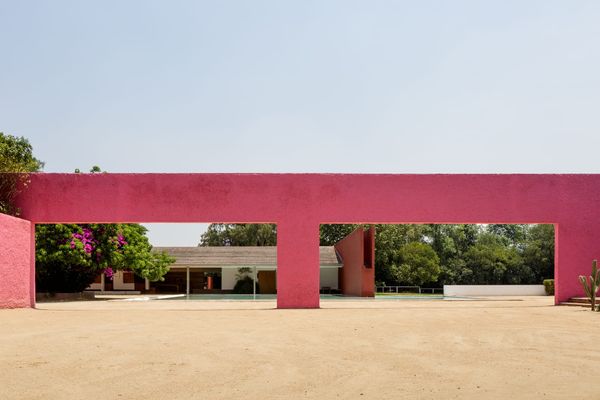Luis Barragán’s Pink Equestrian Estate to Become a Public Arts Hub