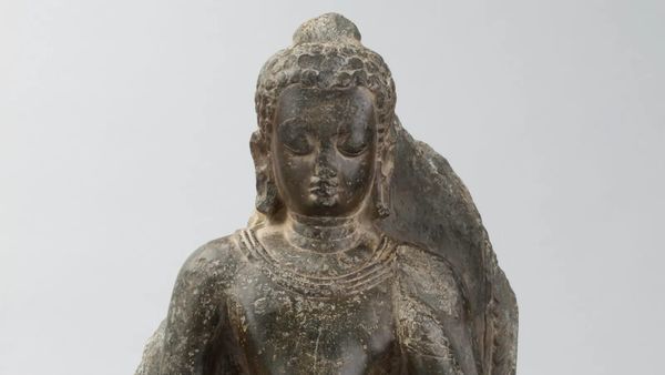 Antiquities Looted by Notorious Smuggling Ring Returned to Nepal