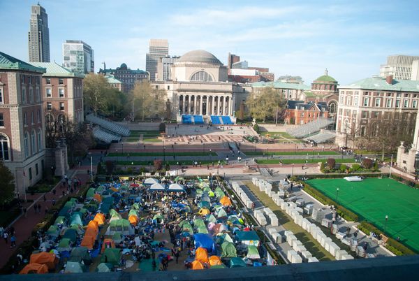 Art Scholars Pledge to Boycott Columbia University