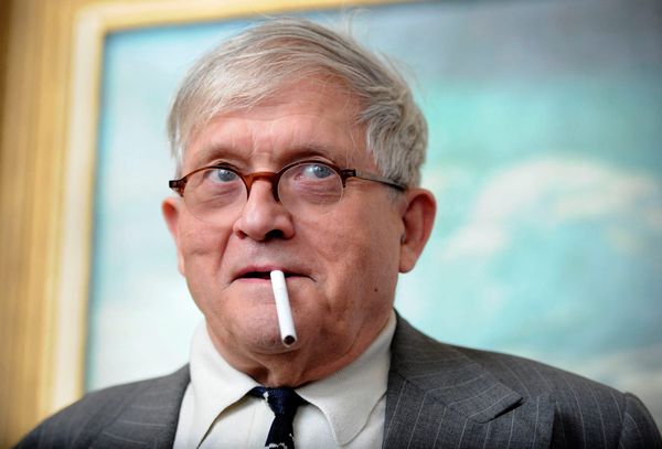 Paris Metro Bans David Hockney Exhibition Ad Over a Cigarette