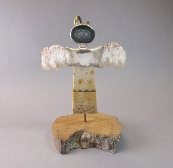 Indian Craft Shop Closure Leaves Complicated Legacy