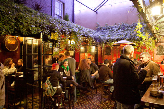 GuestToGuest, traveling, dGuestToGuest, traveling, dublin beer garden