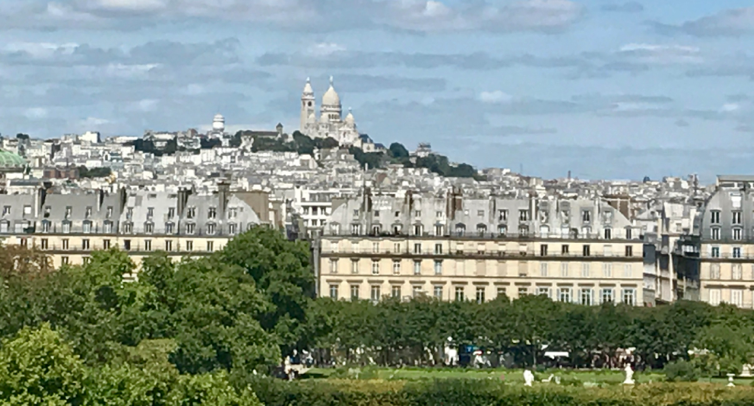 home exchange exploring Paris