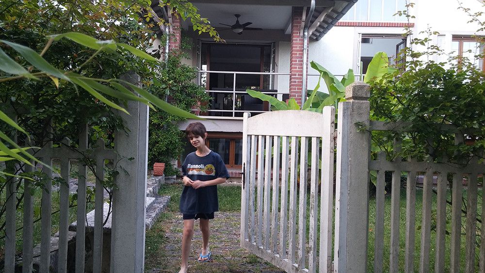 HomeExchange members vacation in France