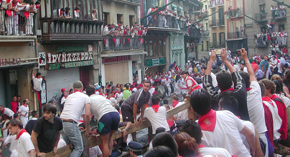 running bulls pamplona spain travel with home exchange