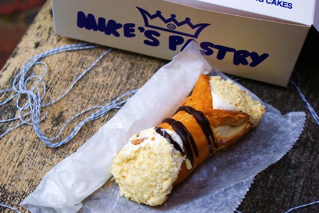 Mike's Pastry shop Boston, Massachusetts