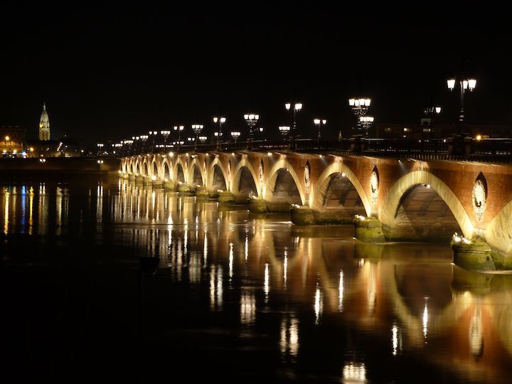 Things to do in Bordeaux France - travel with home exchange