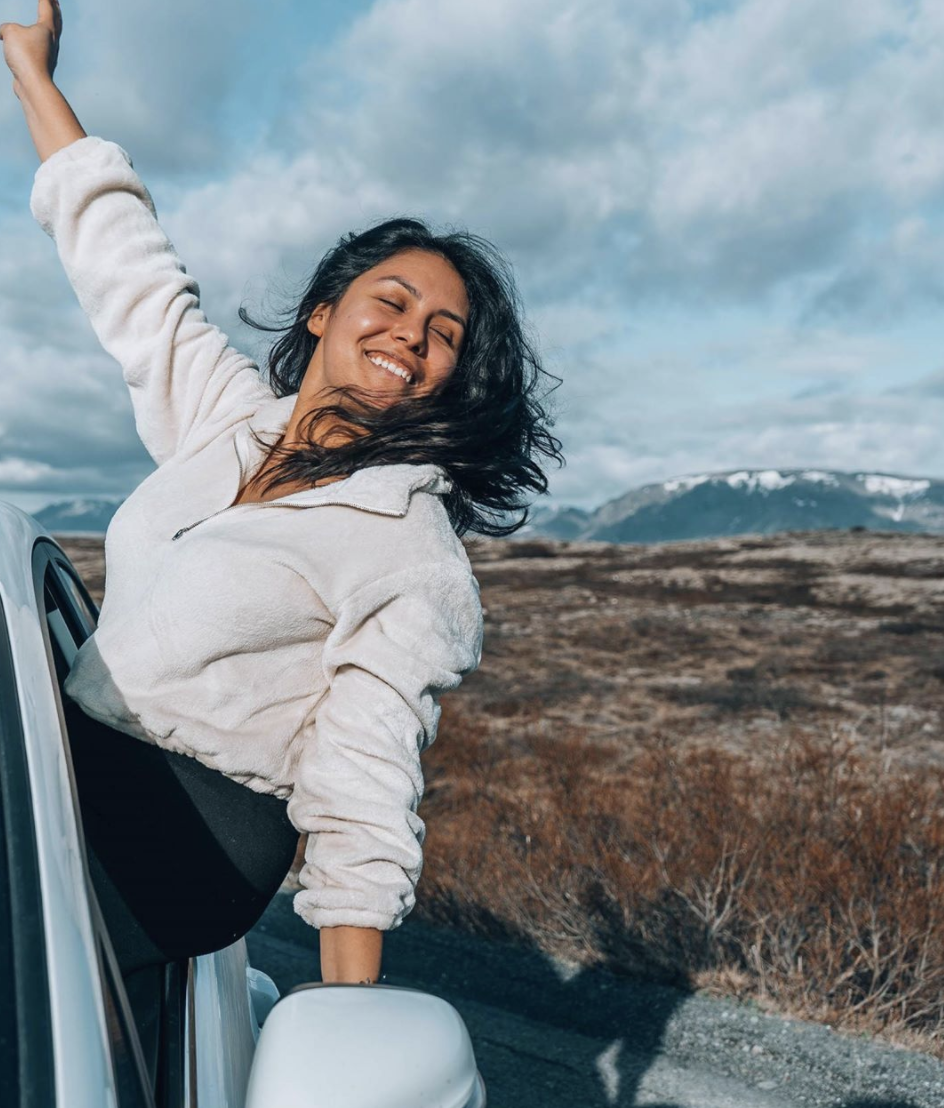 Latina travel influencers HomeExchange @latinachictravels