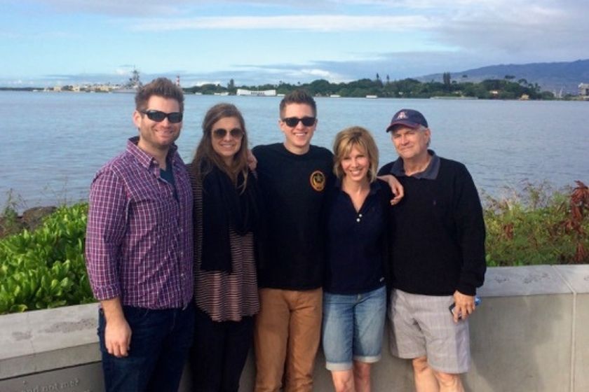 alt, Family-homeexchange-top-sponsors--title-Family-snow-homeexchange-top-sponsors-1, title Family-homeexchange-top-sponsors--title-Family-snow-homeexchange-top-sponsors-1