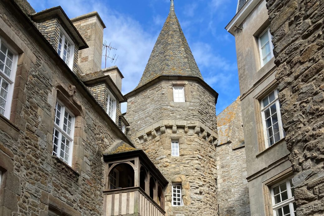 DaveandChaunaOldBuildings