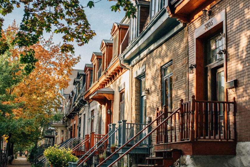 where to stay in montréal