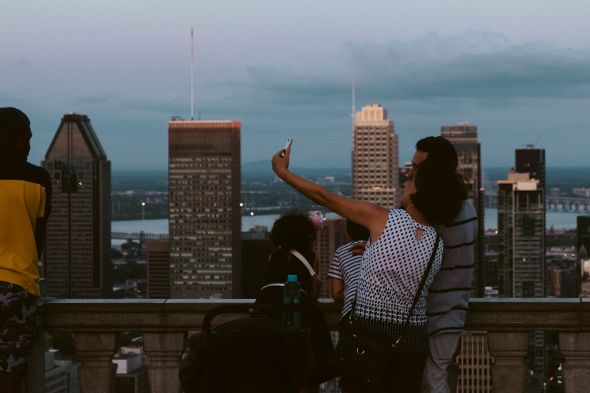 places to stay in montreal canada