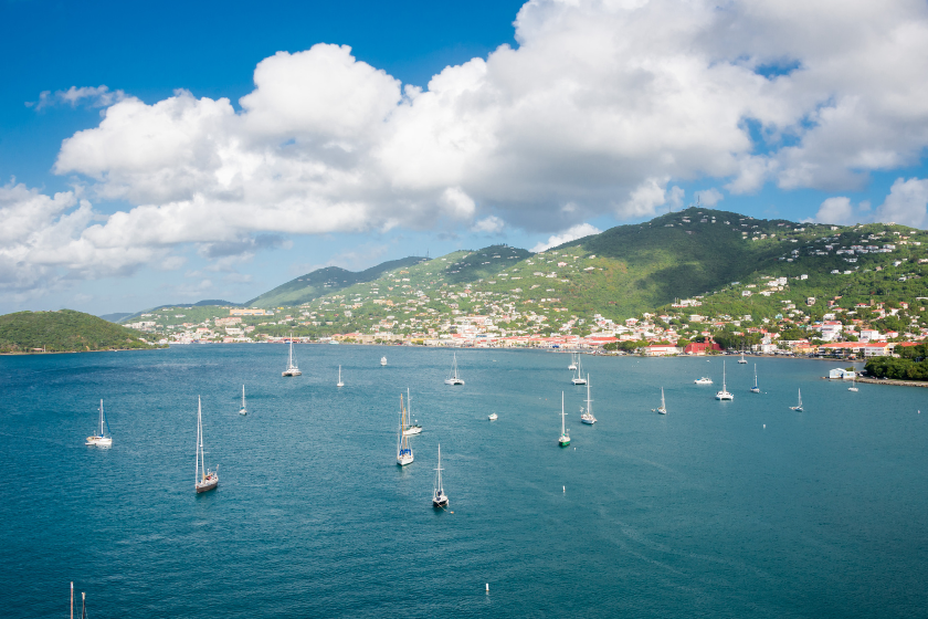 St. Thomas: where to go in October