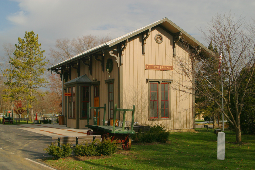 yellow springs romantic getaways ohio