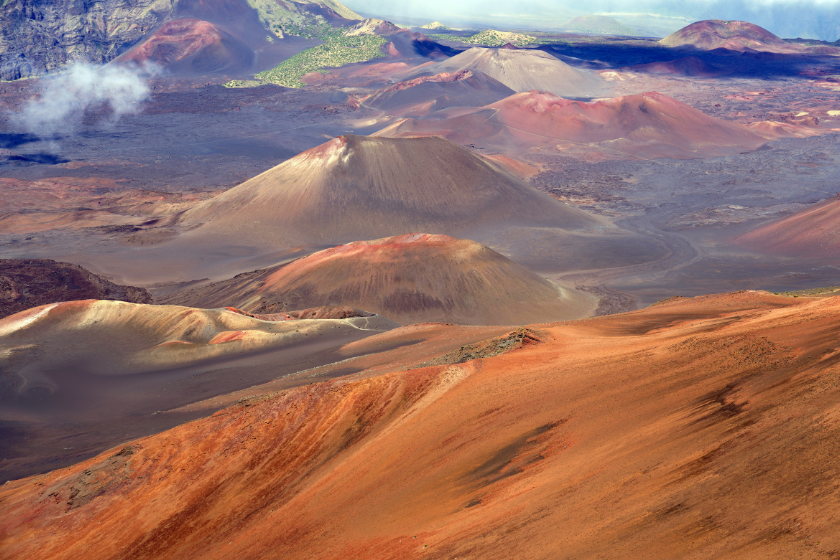 scenery maui or big lsand pros cons