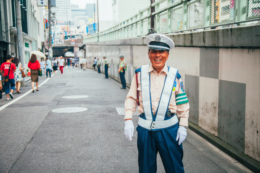 reasons to visit japan people