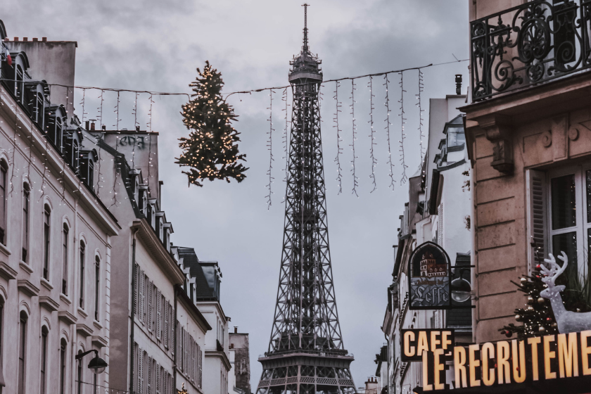 christmas in paris home exchange