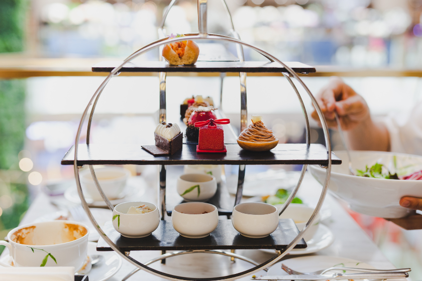 christmas tea in london