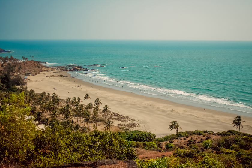 cheapest warm places to travel goa india