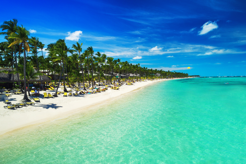 cheapest warm places to travel santo domingo