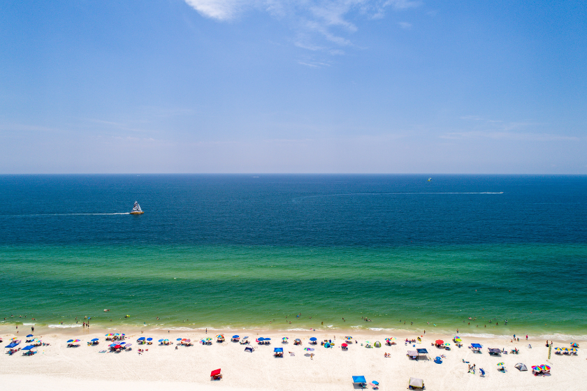cheapest warm places to travel
