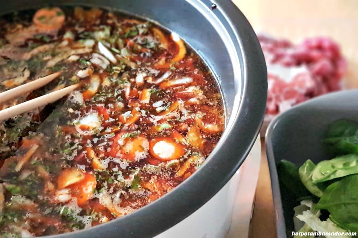 The Answer to the Hotpot Dilemma: What Goes in First – the Meat or the Vegetables?