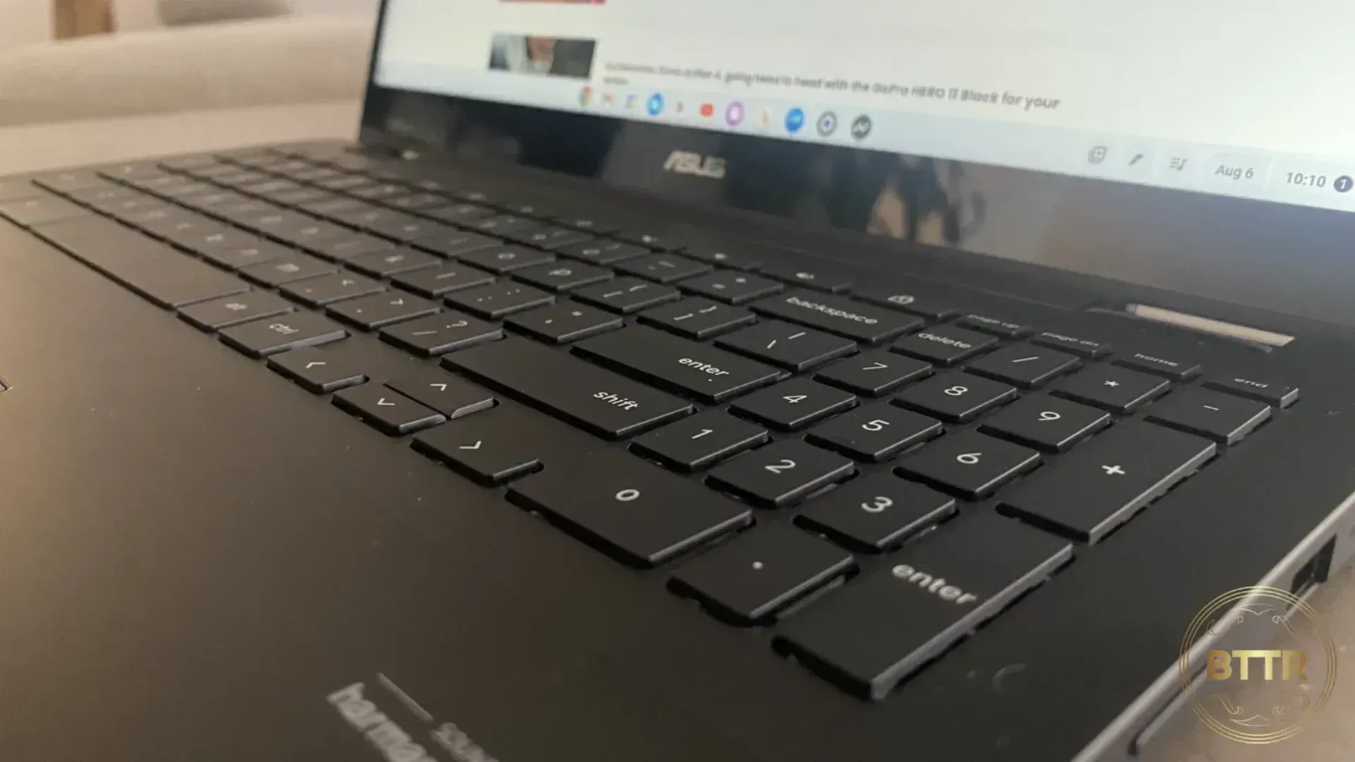 A closeup of the keyboard of the CX5