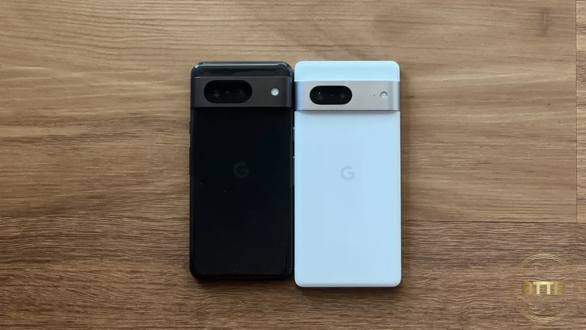 Google Pixel 8 (left) and Google Pixel 7 (right) showing the backs of the phones