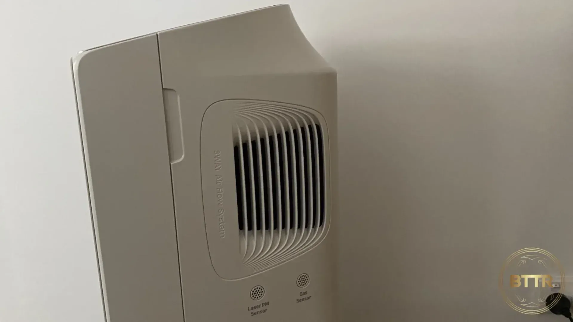 The side air vent and laser particle detectors of the AX46 air purifier