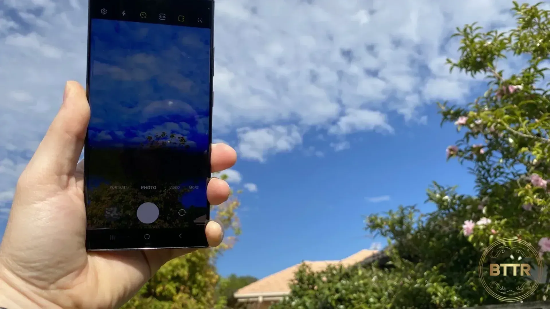 Taking a photo of the sky with the S23 Ultra