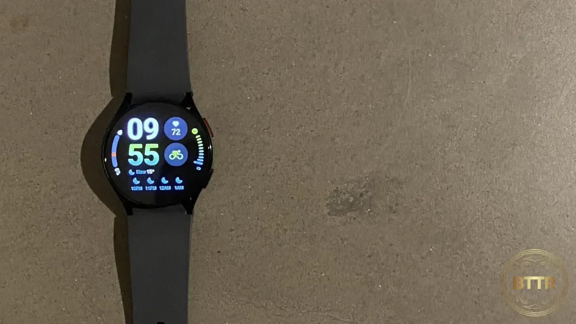 The Samsung Galaxy Watch 6 screen