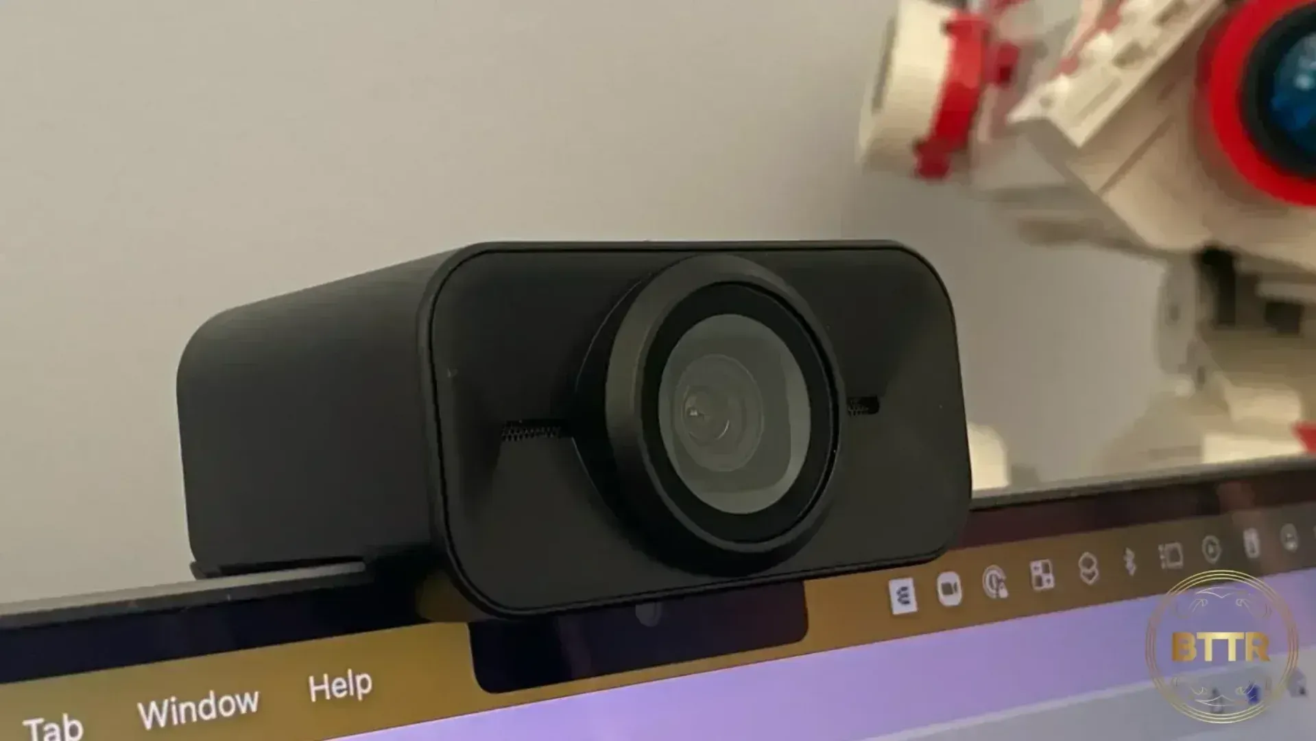 Close up of the EPOS Expand Vision 1 webcam