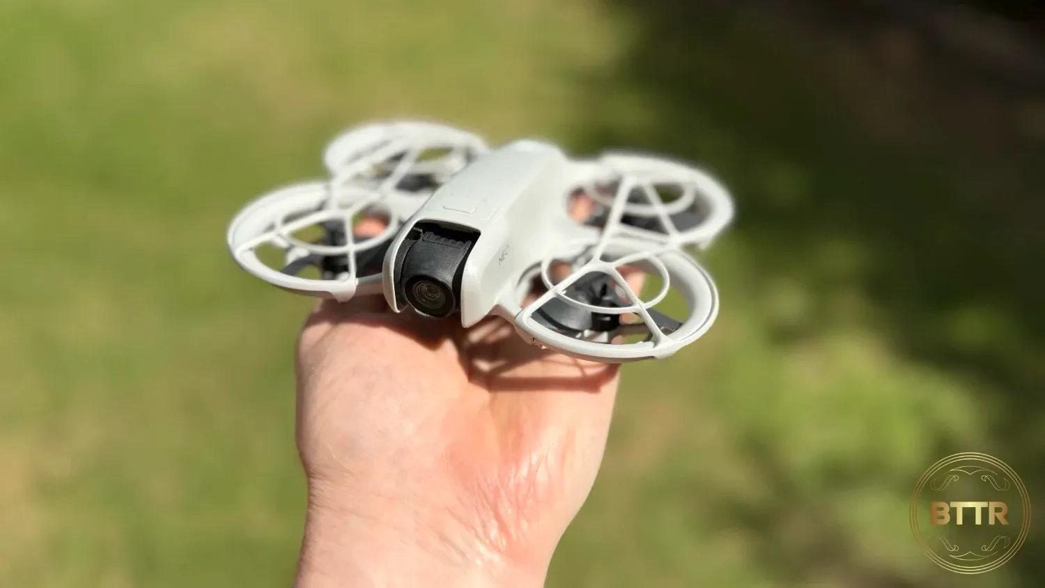 Holding the DJI Neo in the palm of my heand