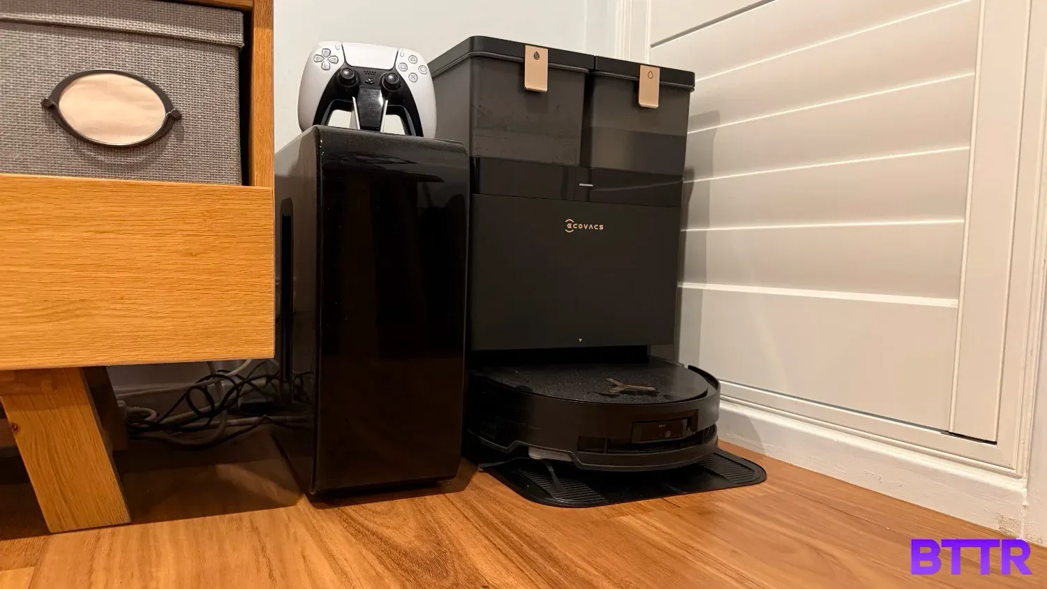 The X8 Pro Omni base station has a new design