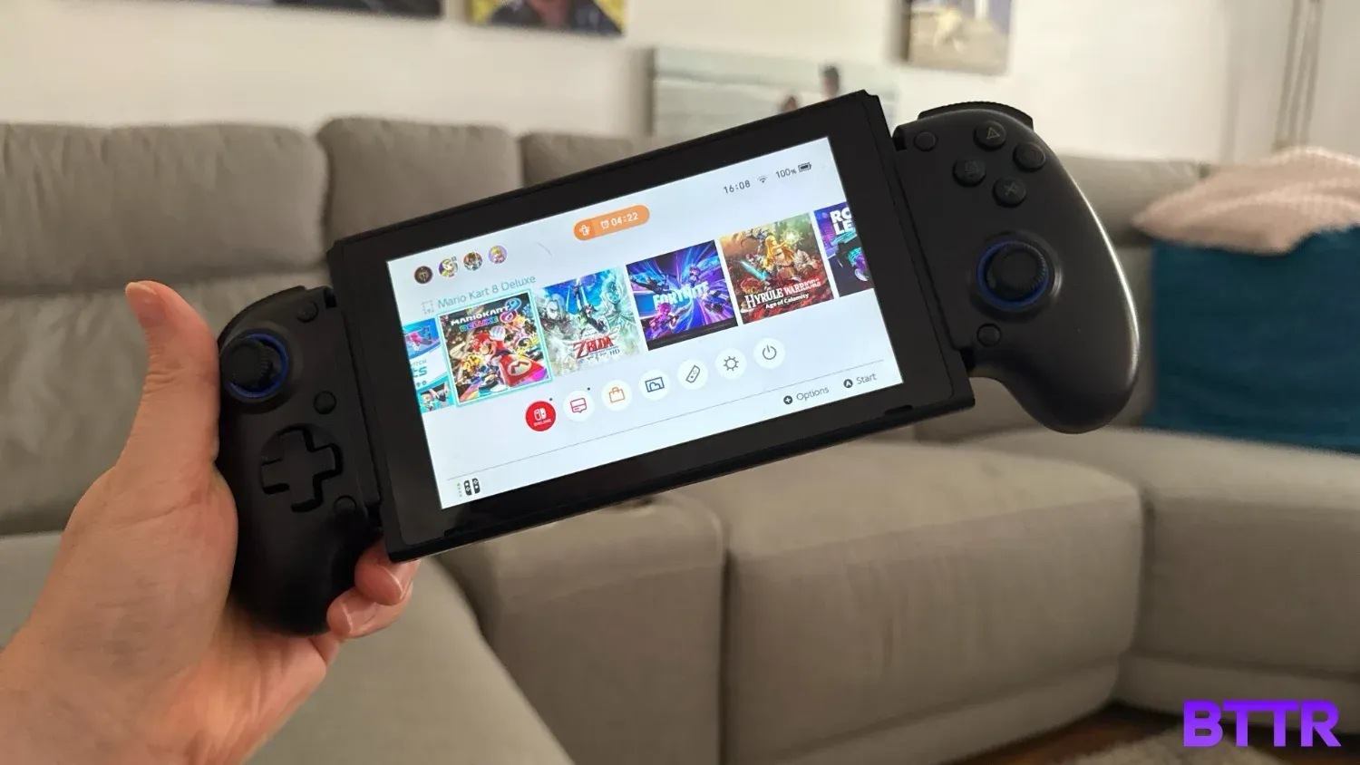 The GTEK Wireless Gaming controller Pro with the Nintenod Switch inside