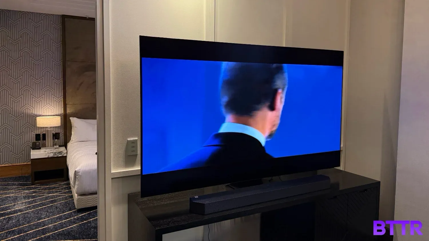 Testing the Samsung 83-inch S95F OLED TV