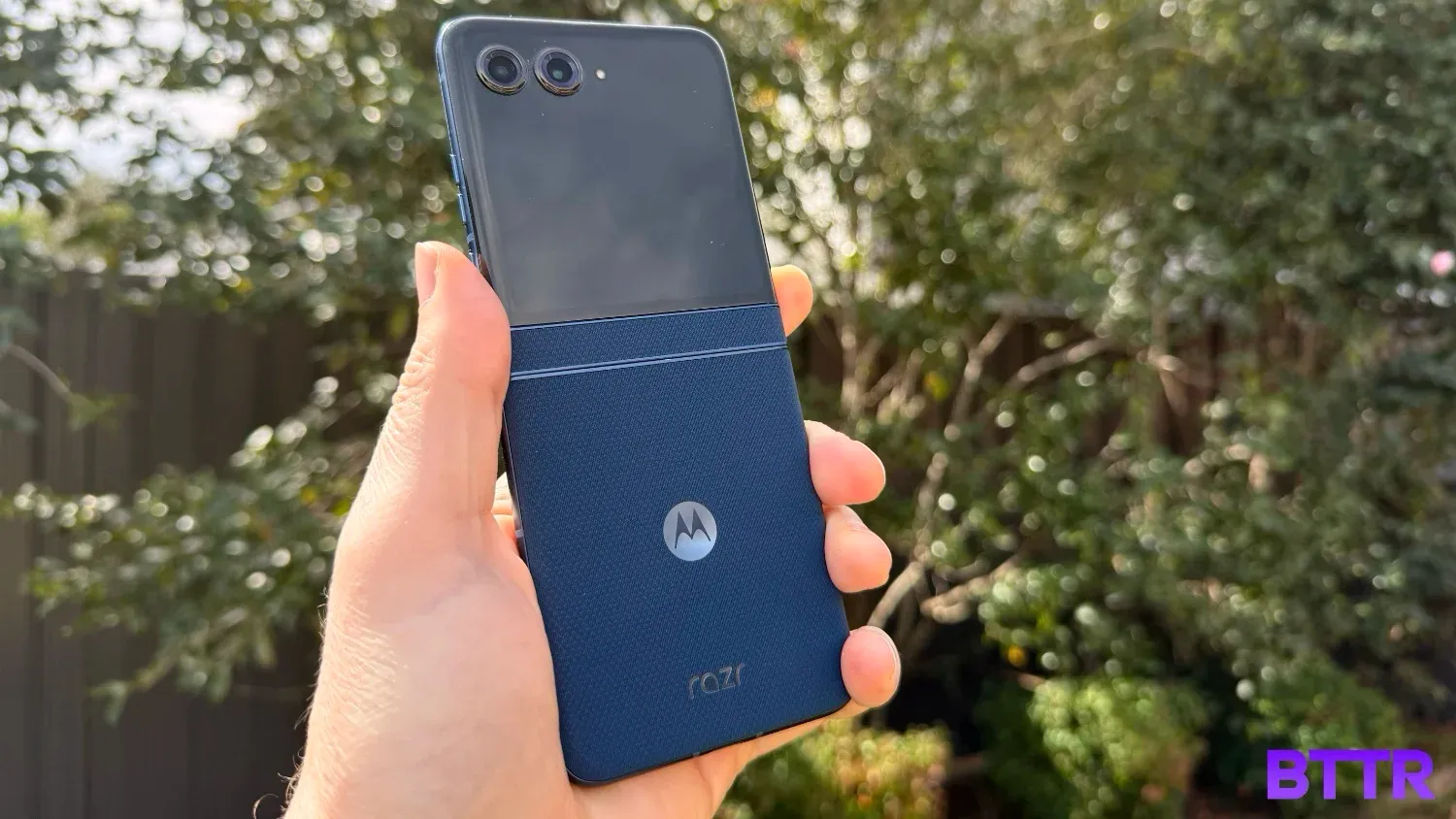 The RAZR 60 opened in hand