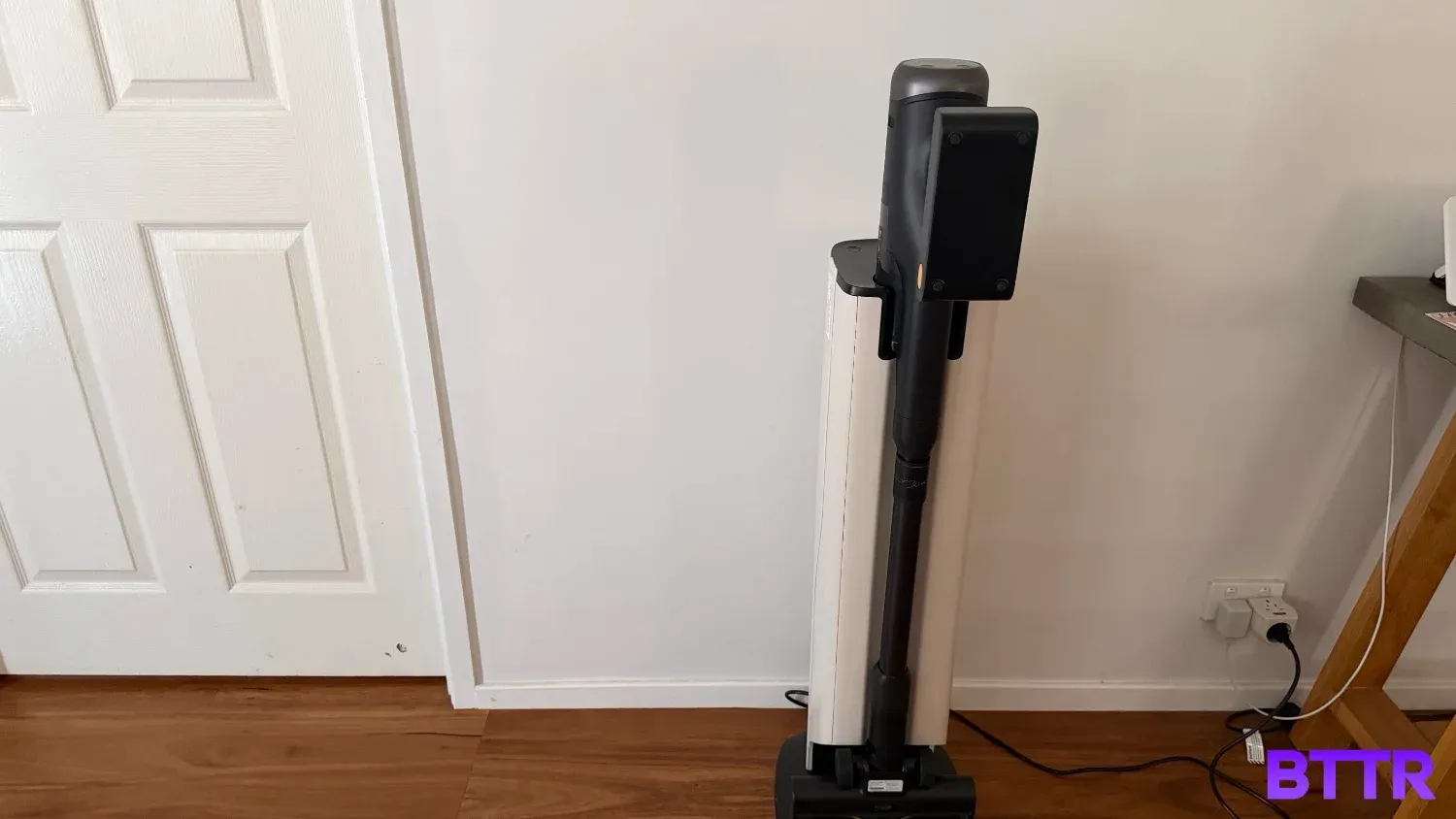 The H60 Hub Ultra looks fine, without looking elegant