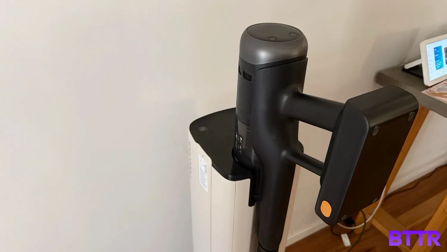 The H60 Hub Ultra in the dock