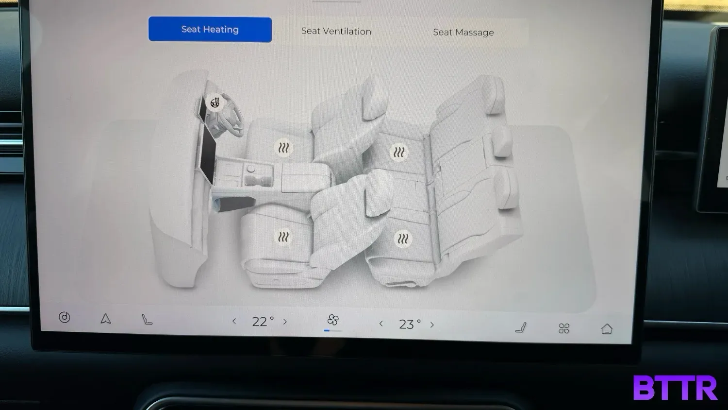 The massage chair control of the Chery Tiggo 9 also have ventilation and heating modes.